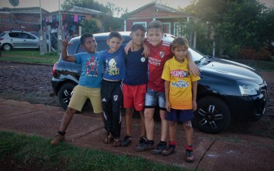 COMENZAR A JUGAR, BUSCANDO UN FUTURO MEJOR
